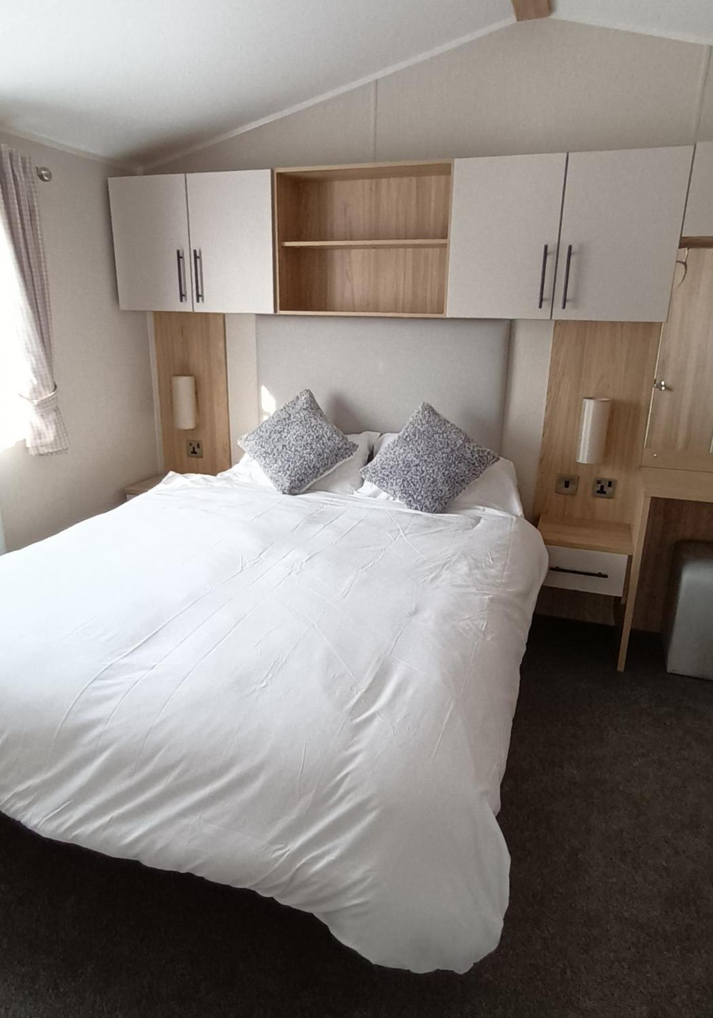 Amor, West Sands Holiday Park, Selsey Exterior photo